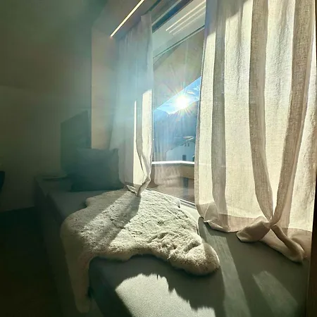 Modern Alp Apart 유던스