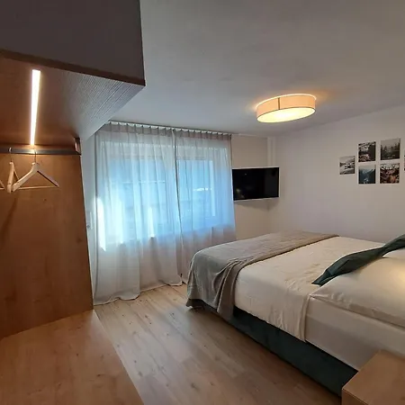 아파트 Modern Alp Apart *