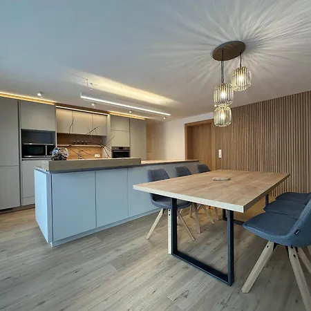 Lejlighed Modern Alp Apart *