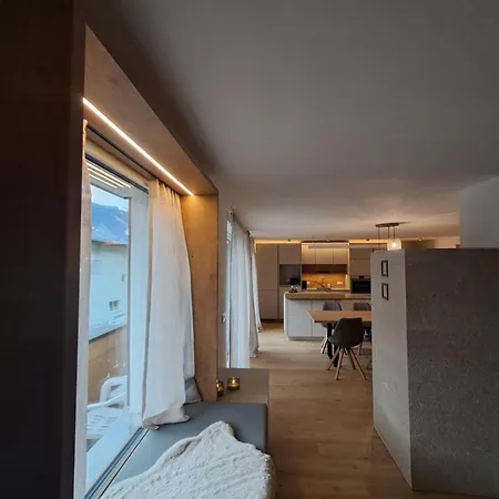 Modern Alp Apart Uderns